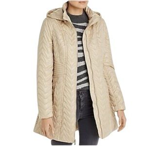 Via Spiga Women's Beige Long Sleeve Winter Jacket With Detachable Hood